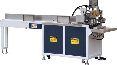 ティッシュペーパーのペーパー パッキング機械、チィッシュ ペーパーの切断およびパッキング機械