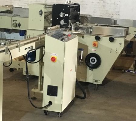 小型のティッシュの束のパッキング機械単一チャネルのタッチ画面変数設定